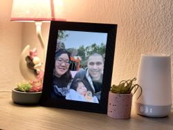 Review: Display your favorite photo memories with the Aura Mason Luxe