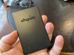 Review: Slip Chipolo’s card-shaped Find My tracker into your wallet