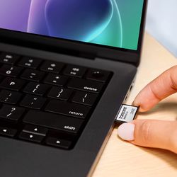 Transcend announces a 1TB version of its MacBook Pro storage expansion card