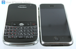 iPhone vs. BlackBerry Bold: Hands On (and Wait-a-Thon)