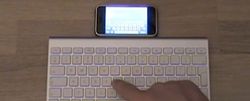 iPhone Connected to Apple Bluetooth Keyboard