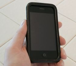Review: DLO SlimCase for iPhone 3G