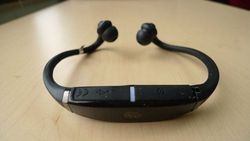 Pre-Review: Motorola MOTOROKR S9-HD A2DP Stereo Bluetooth Headset for iPhone 3.0