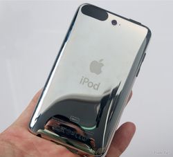 And here's another iPod touch with 2MP camera leak