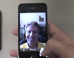 iPhone 4 unboxing with FaceTime, Bumper
