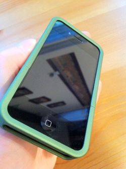 Seidio Innocase II Surface for iPhone 4- accessory review