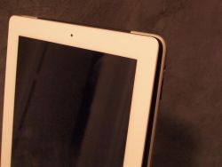 Some iPad 2 users reporting yellow tint, will likely fade soon