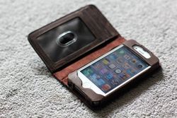 Twelve South BookBook for iPhone 4 review