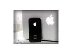 Why I don't recommend glowing Apple logo mods for iPhone 4 and iPhone 4S