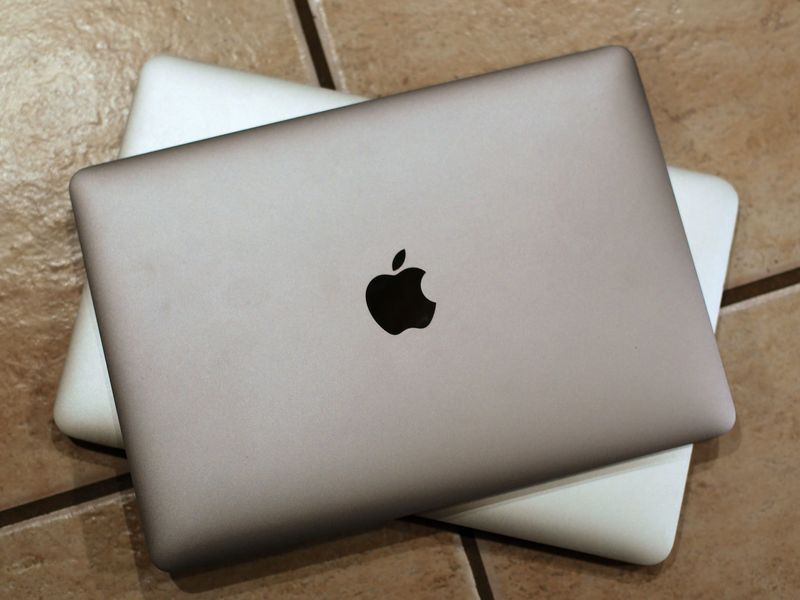 MacBook and 11-inch MacBook Air