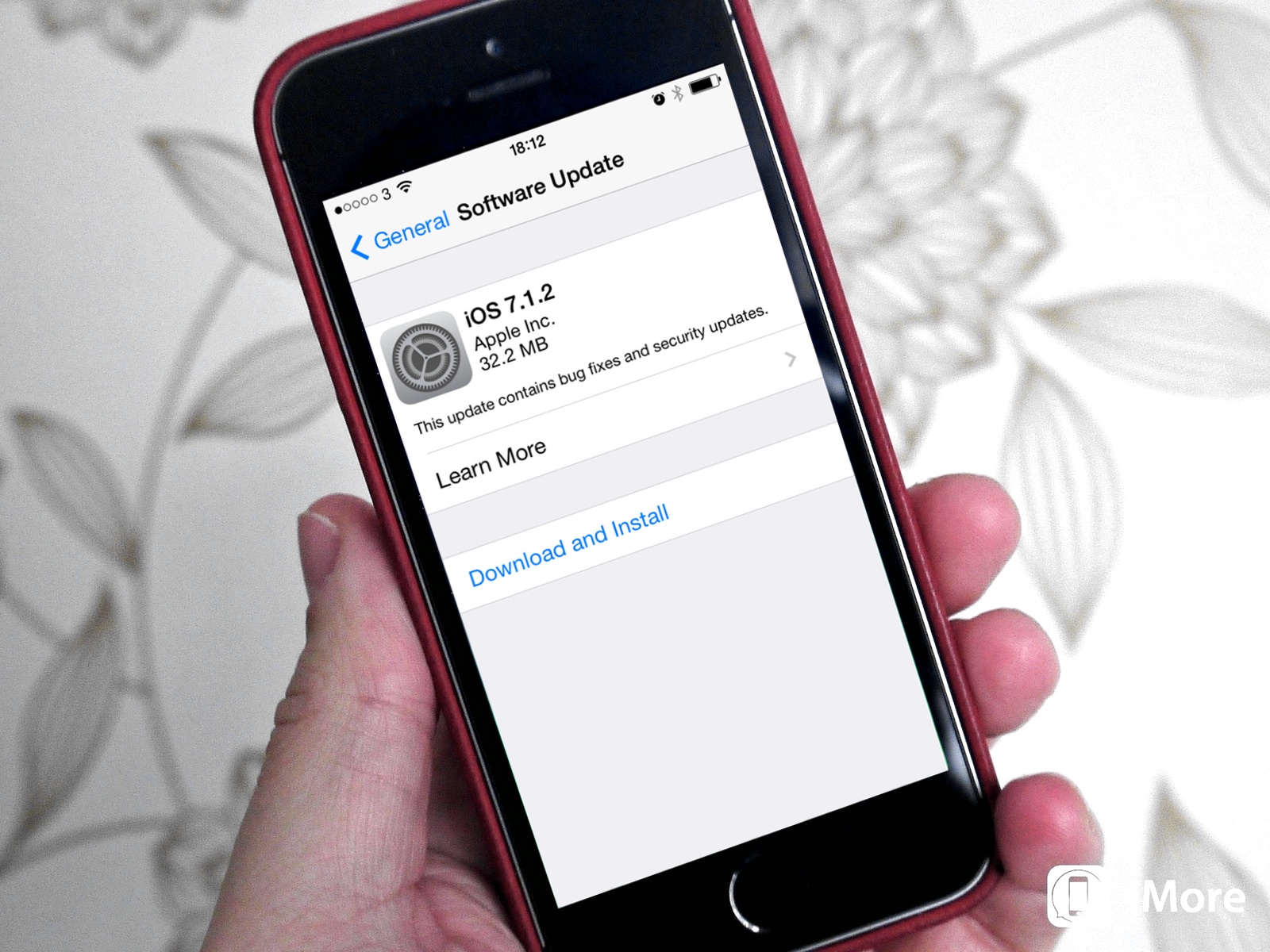 Apple releases iOS 7.1.2