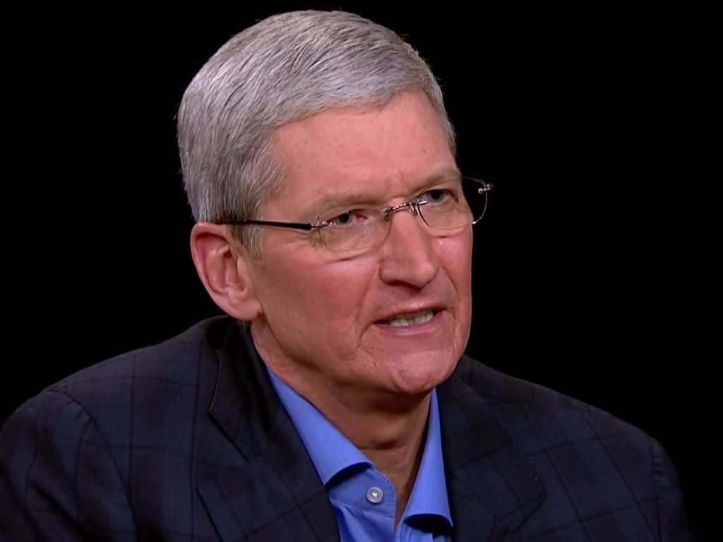 Tim Cook talks diversity, privacy, and Apple&#39;s philosophy in latest Charlie Rose segment