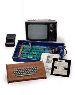 Original Apple-1 computer fetches $365,000 at auction