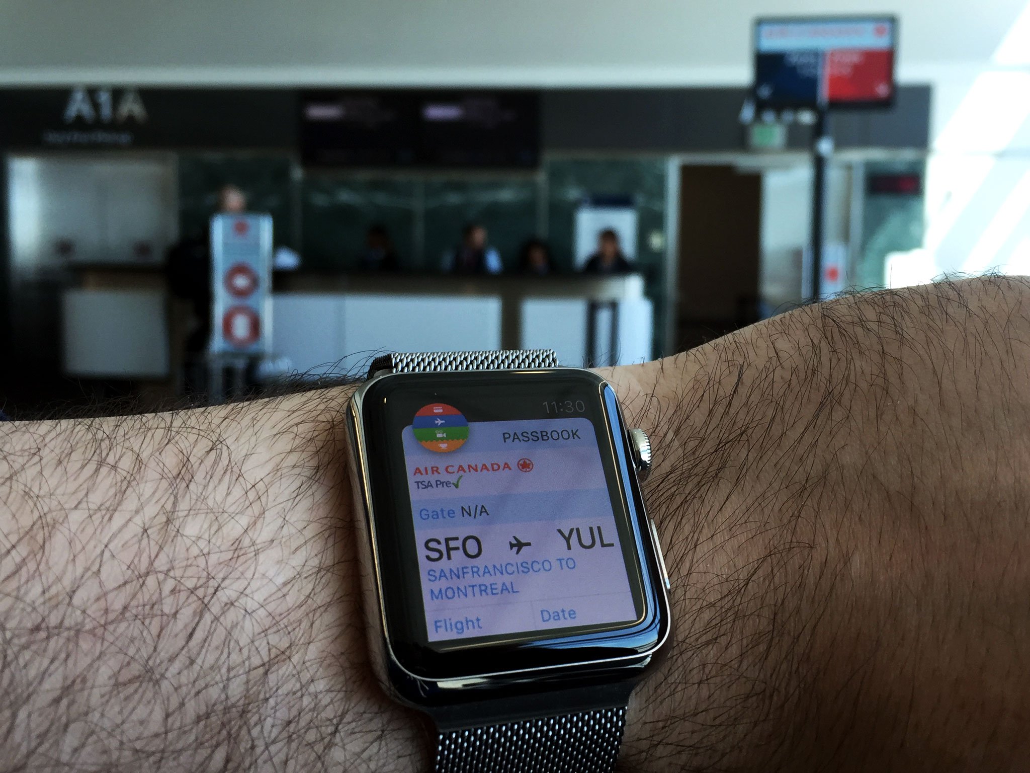 Air Canada boarding pass on Apple Watch Passbook