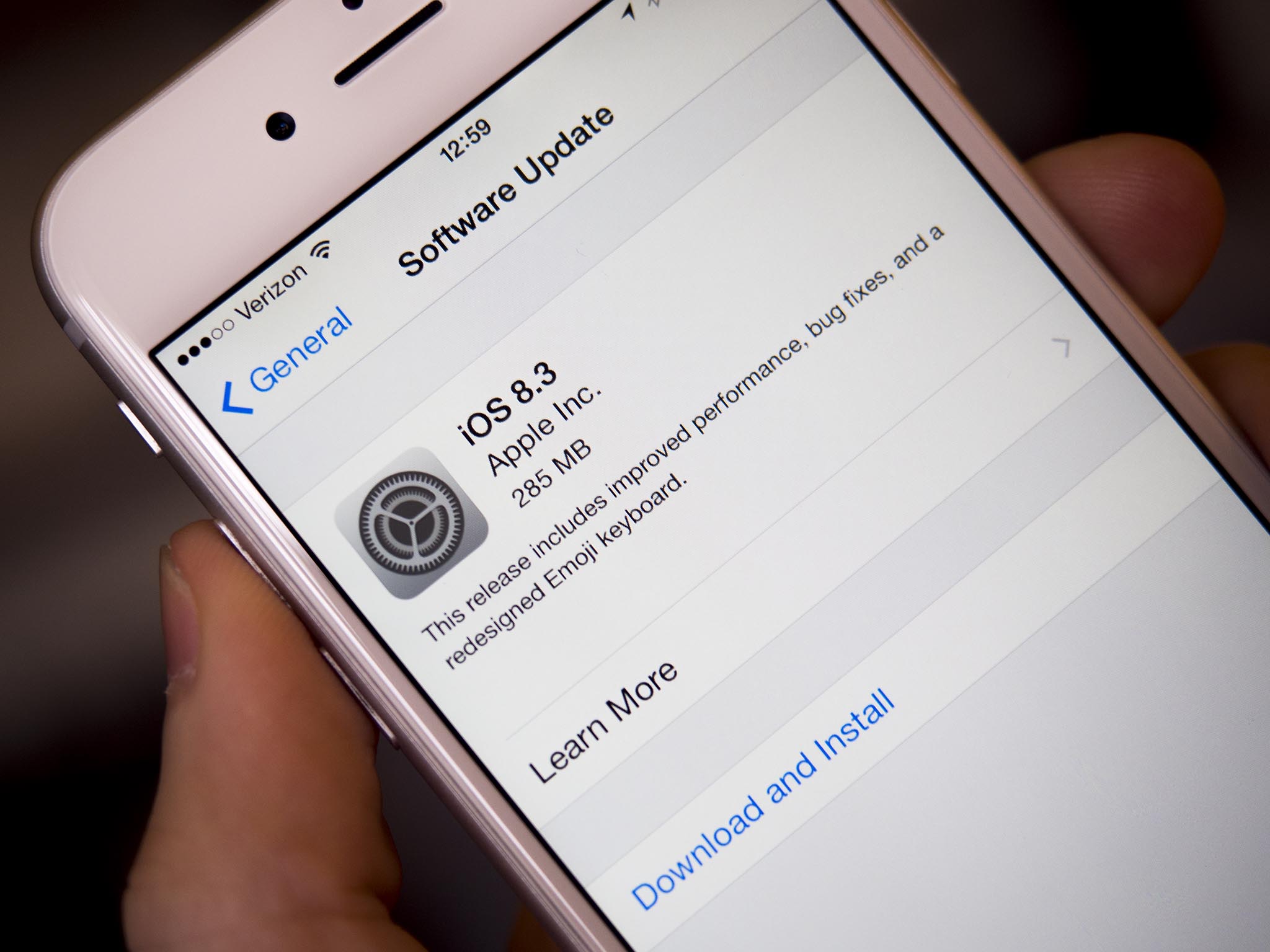Apple releases iOS 8.3 to the public with performance improvements, new emoji, and more