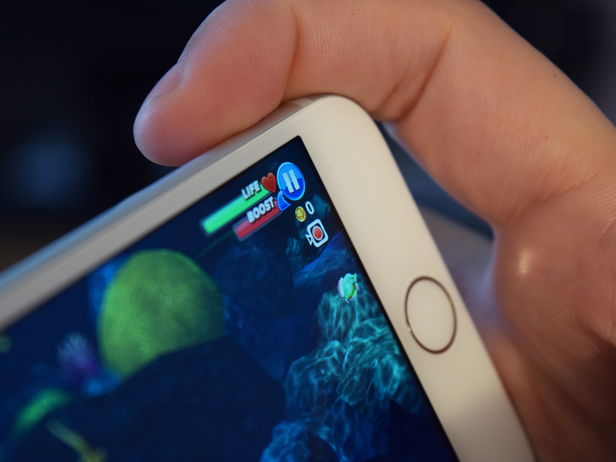 How to prevent screen recording for games on iPhone and iPad