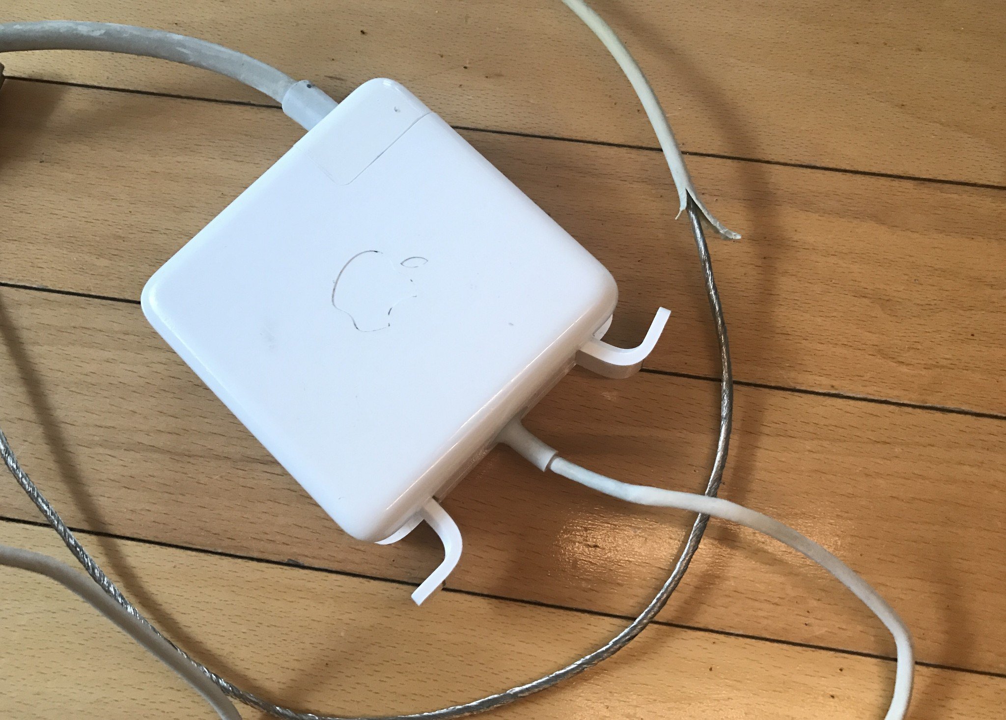 How to repair an apple macbook power supply magsafe where to get a engagement ring