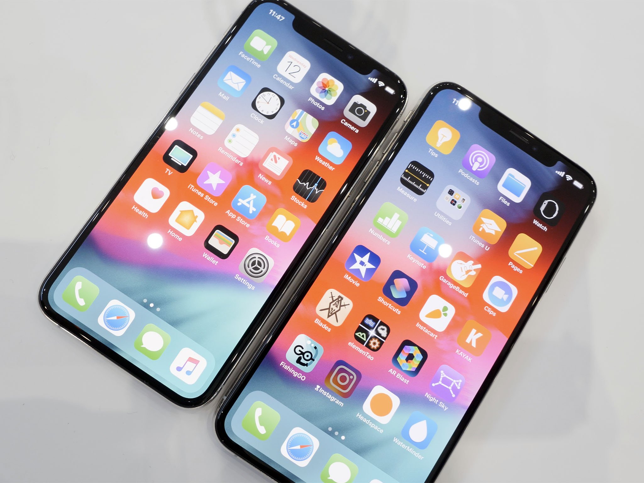 Difference Between Apple Xs Max And 11 Pro Max : iPhone 11 Pro vs. 11