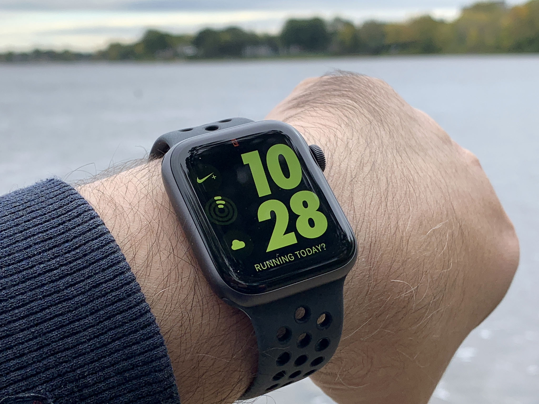 Apple Watch Series 4 Nike Deals, 54% OFF | www.campingcanyelles.com