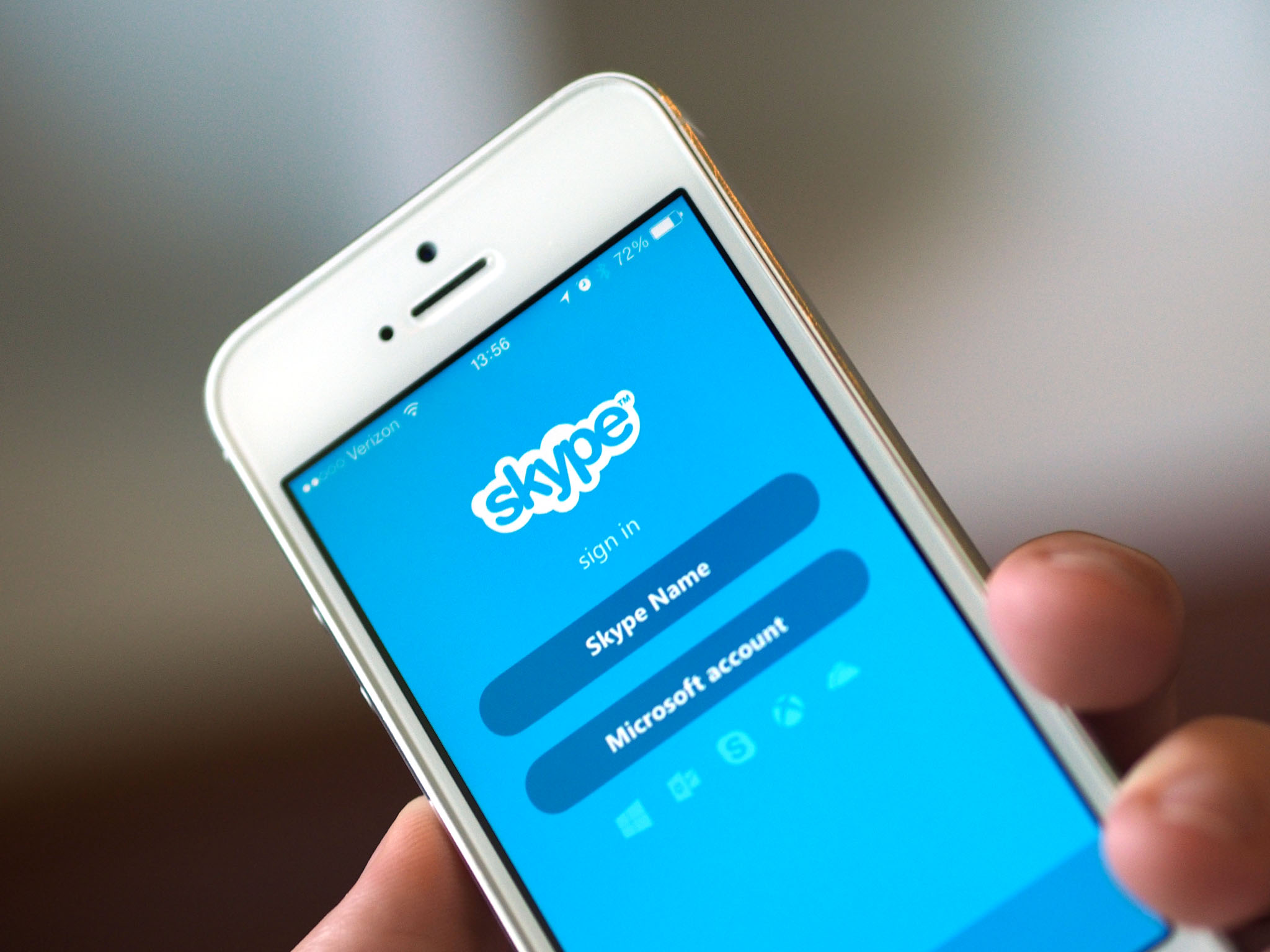 Skype for iPhone now lets you edit your gross spellling and grammar ...