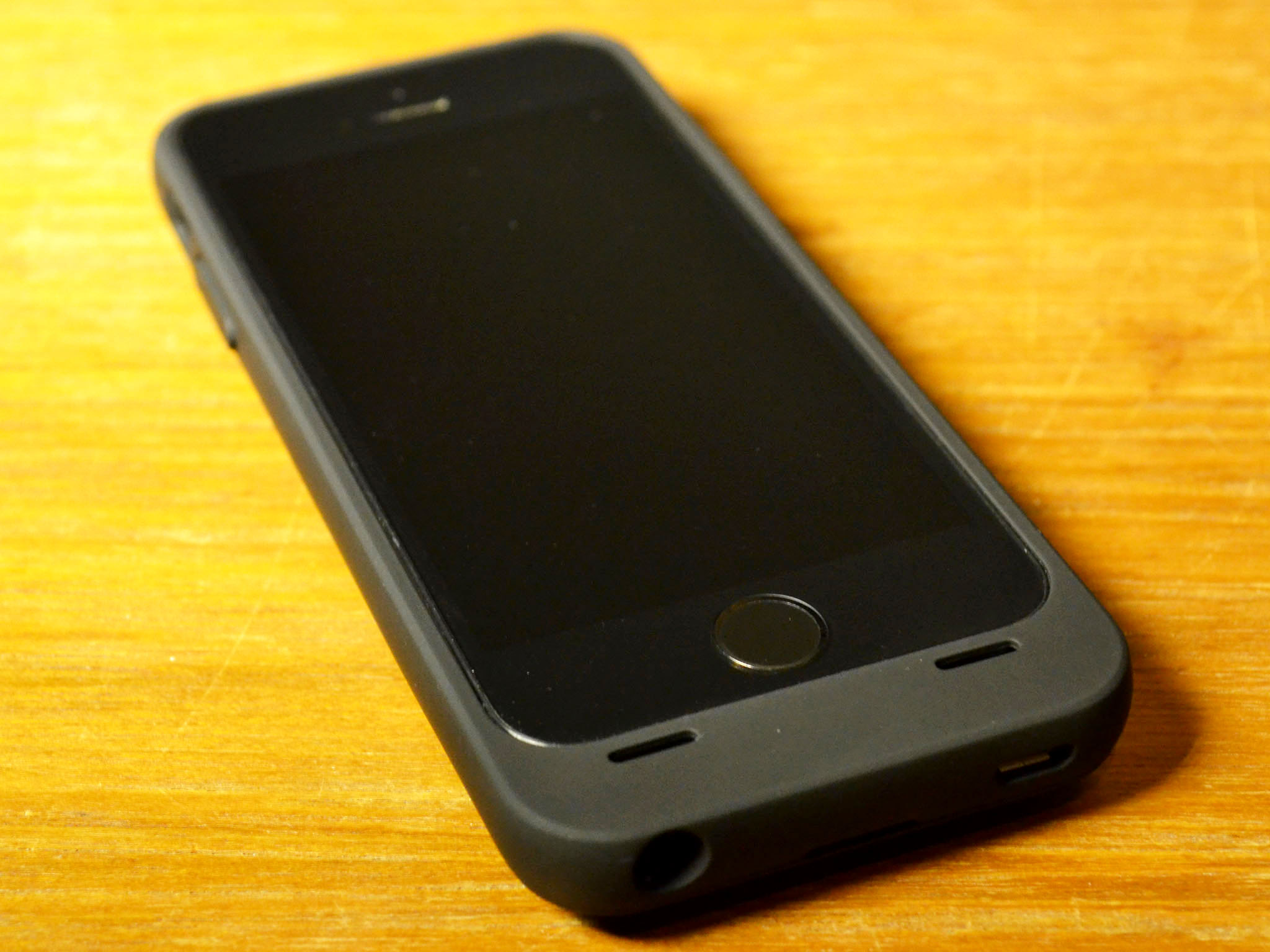 Innocell Plus and Holster review: More than double your iPhone 5/5S battery life