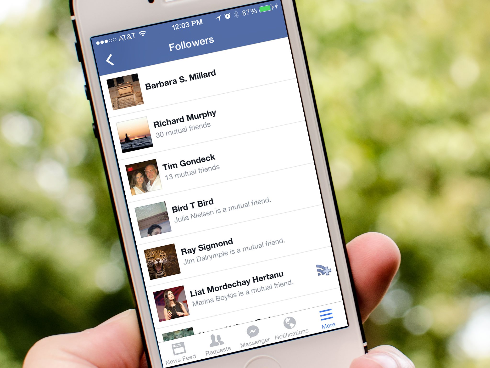 How to restrict who can follow your Facebook posts with Facebook for iOS