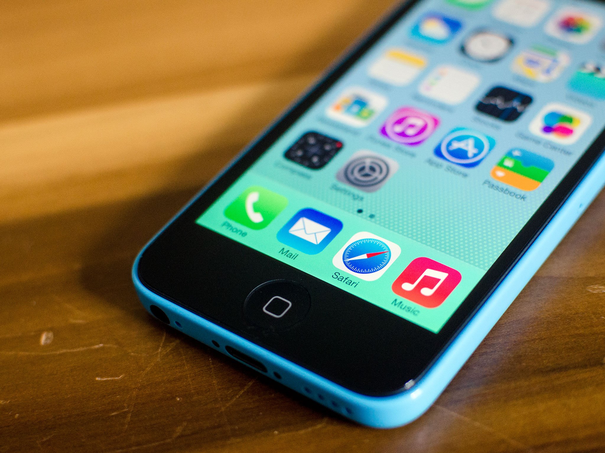 How to replace the Home button in an iPhone 5c