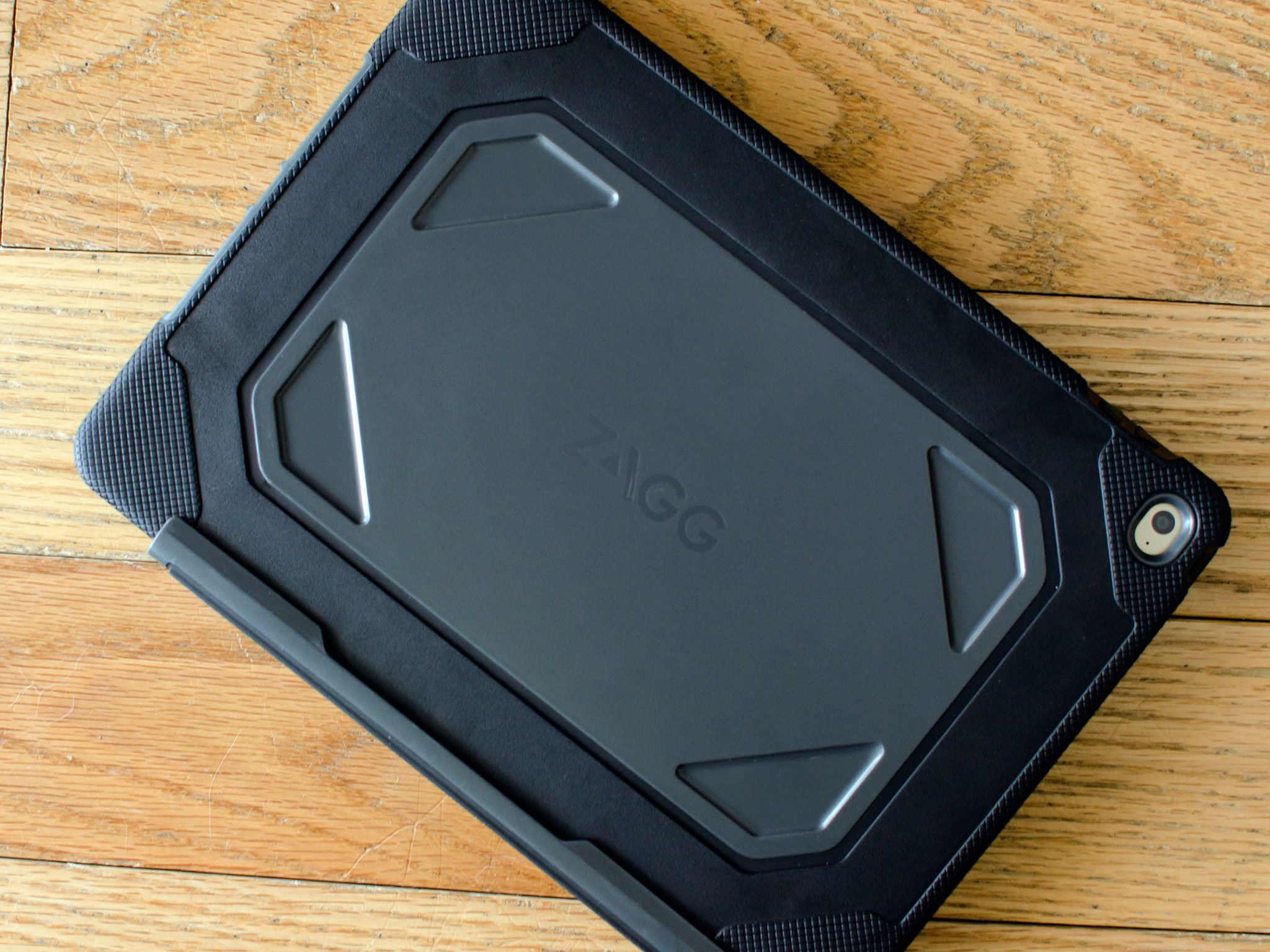 Zagg Rugged Book keyboard case for iPad Air 2 review