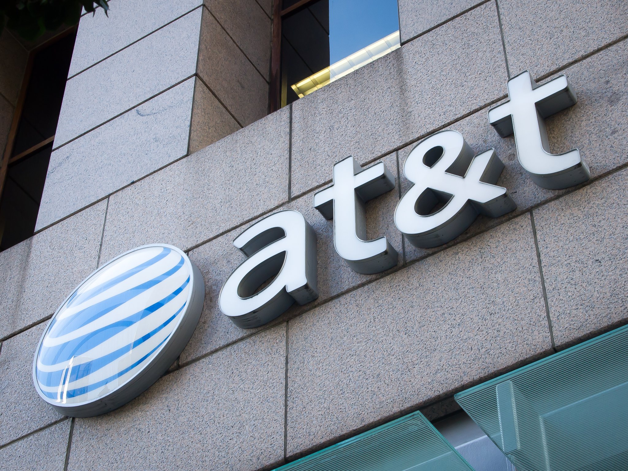 AT&T acquiring DirectTV 