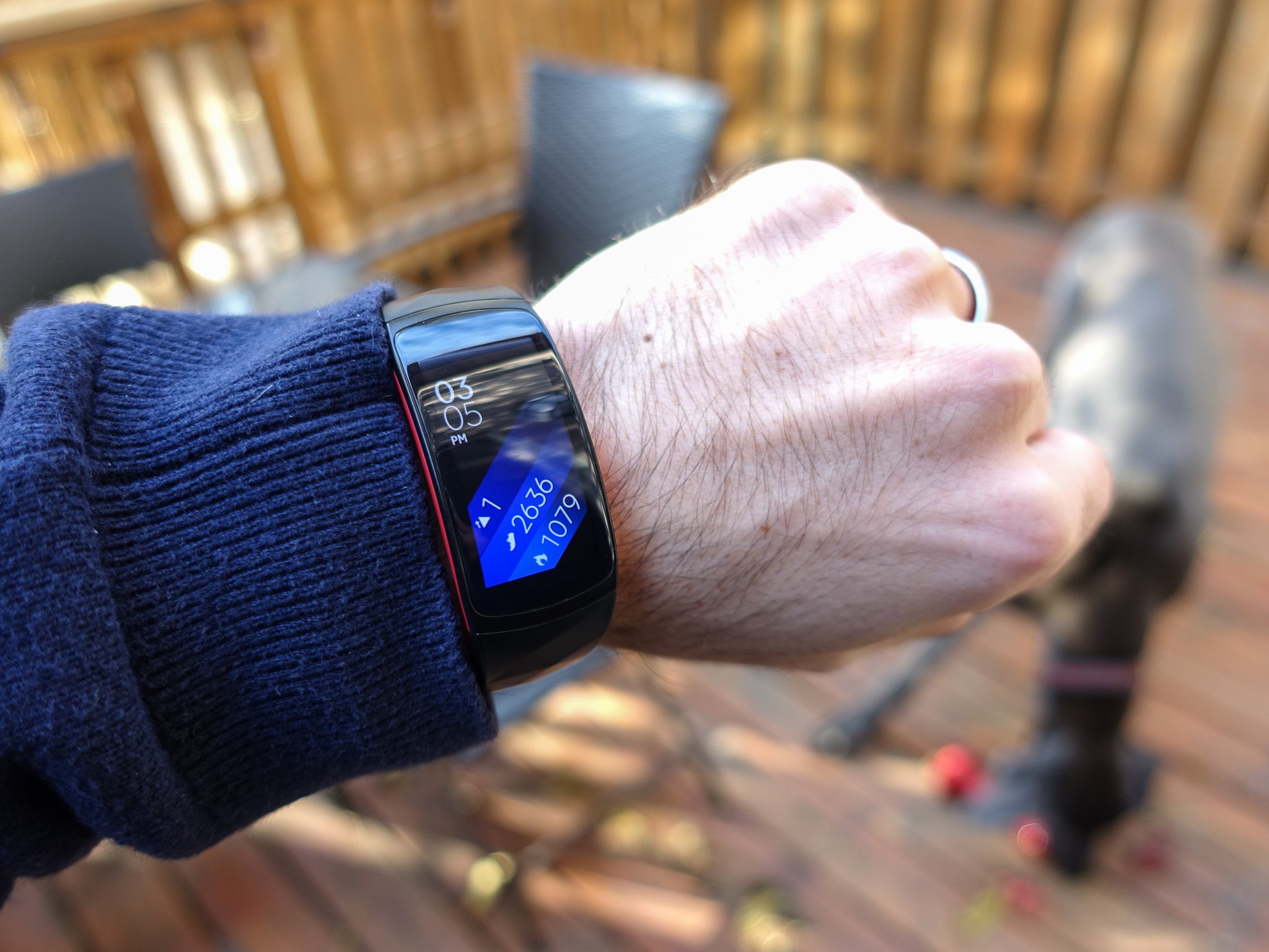 Fitbit Charge 3 vs. Samsung Gear Fit2 