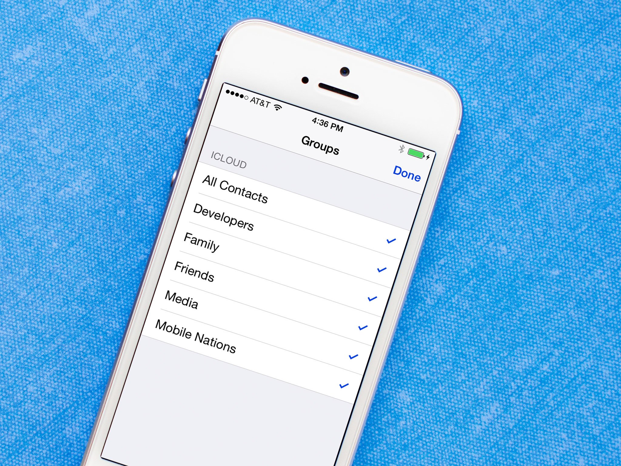 Organize iPhone Contacts by Groups | The Tech Guy