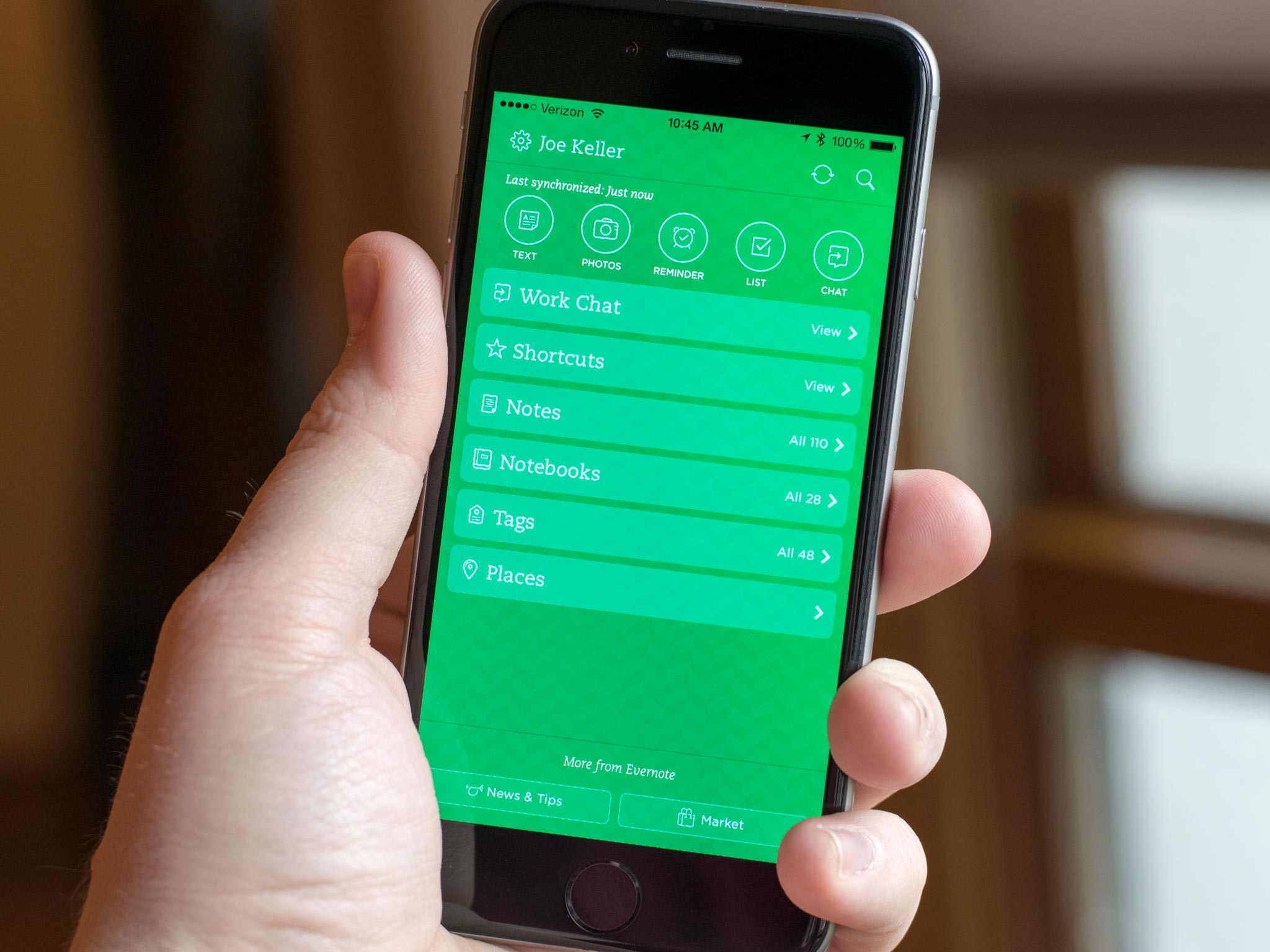 Evernote for iPhone and iPad will now automatically find and scan your physical documents