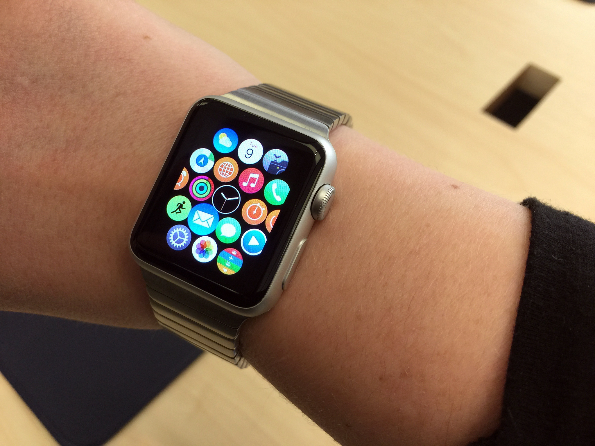 Apple Watch Sport and stainless bands: Here&#39;s what they look like!