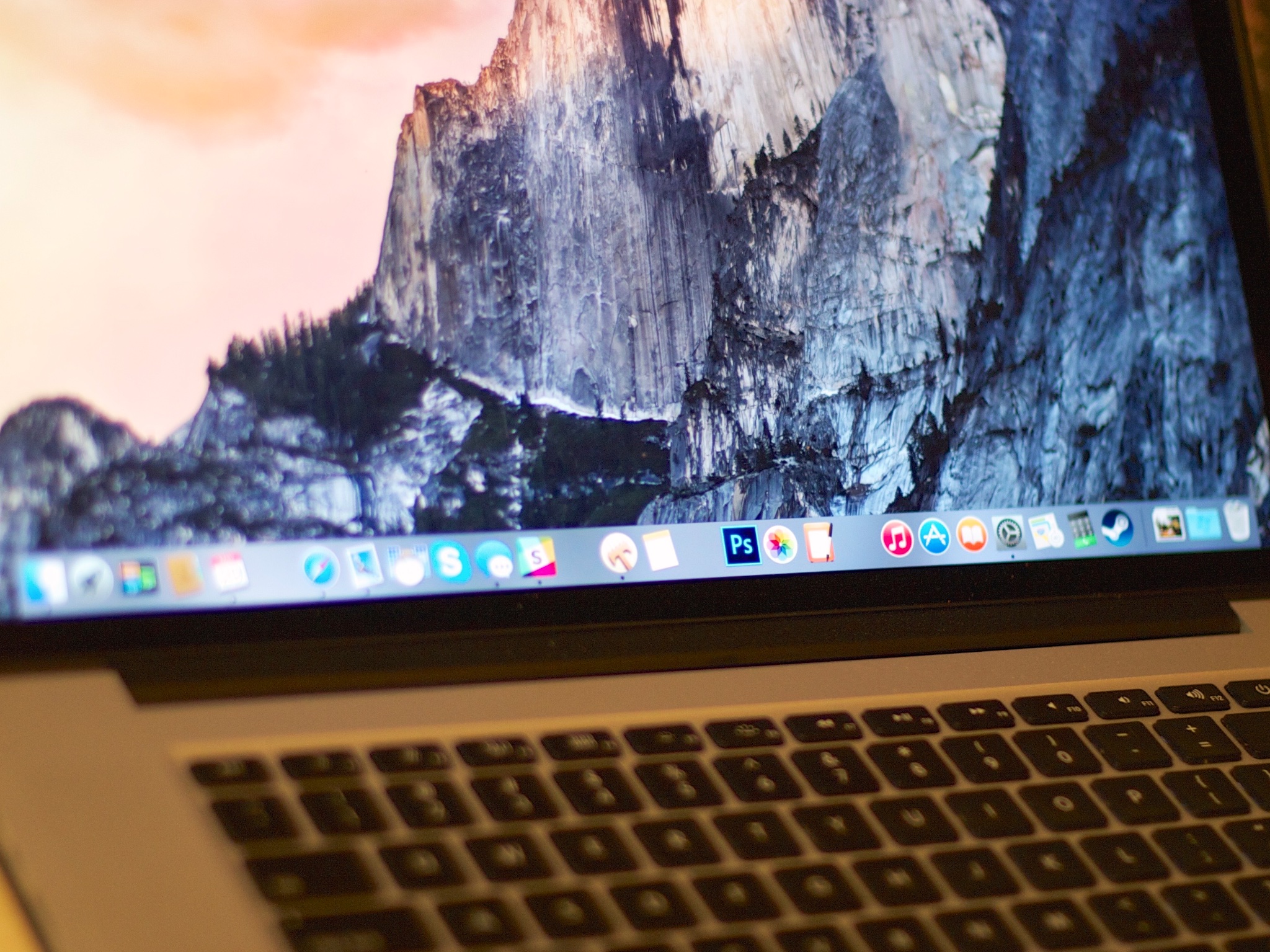 Add a space to your Mac dock