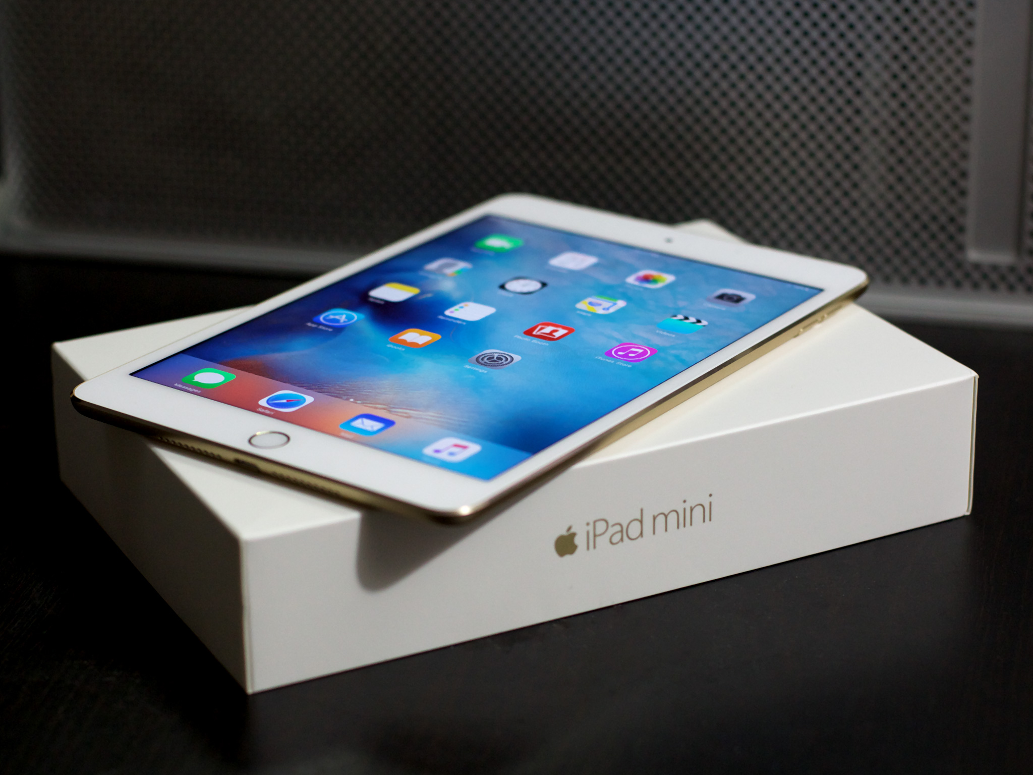 iPad mini 4, iPad Air 2 now available through T-Mobile&#39;s JUMP! On Demand