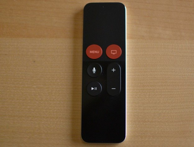Нажатие кнопок Home и Menu на пульте Siri Remote