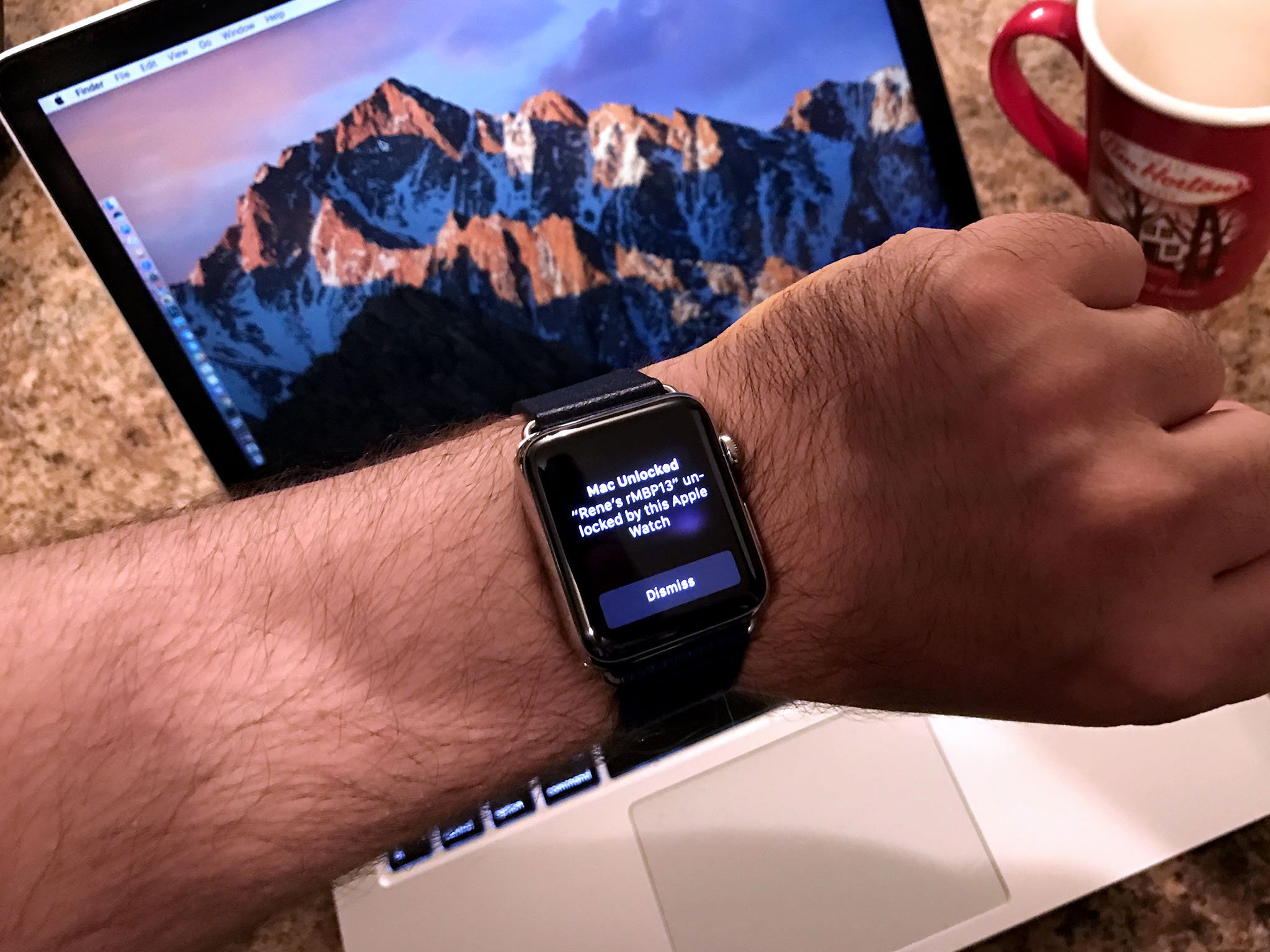 Apple watch stopped unlocking macbook pro gaming case