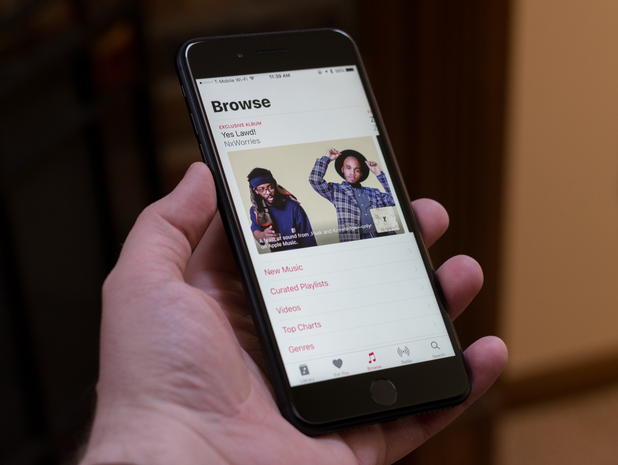 Apple Music hits 20 million subscribers by putting hip-hop front and center