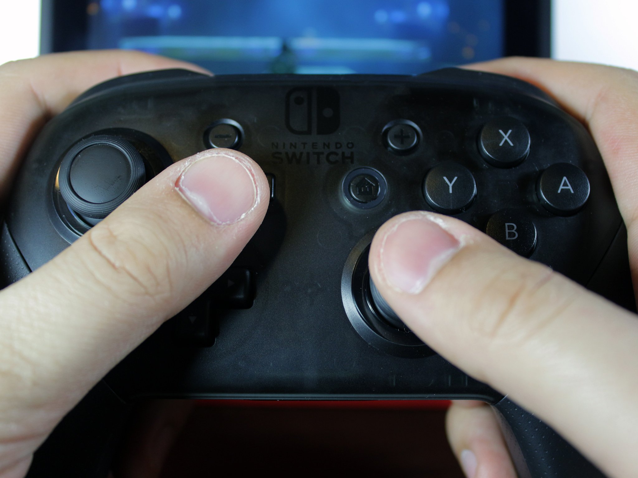 Nintendo Switch Pro Controller Vs Horipad Which Should You
