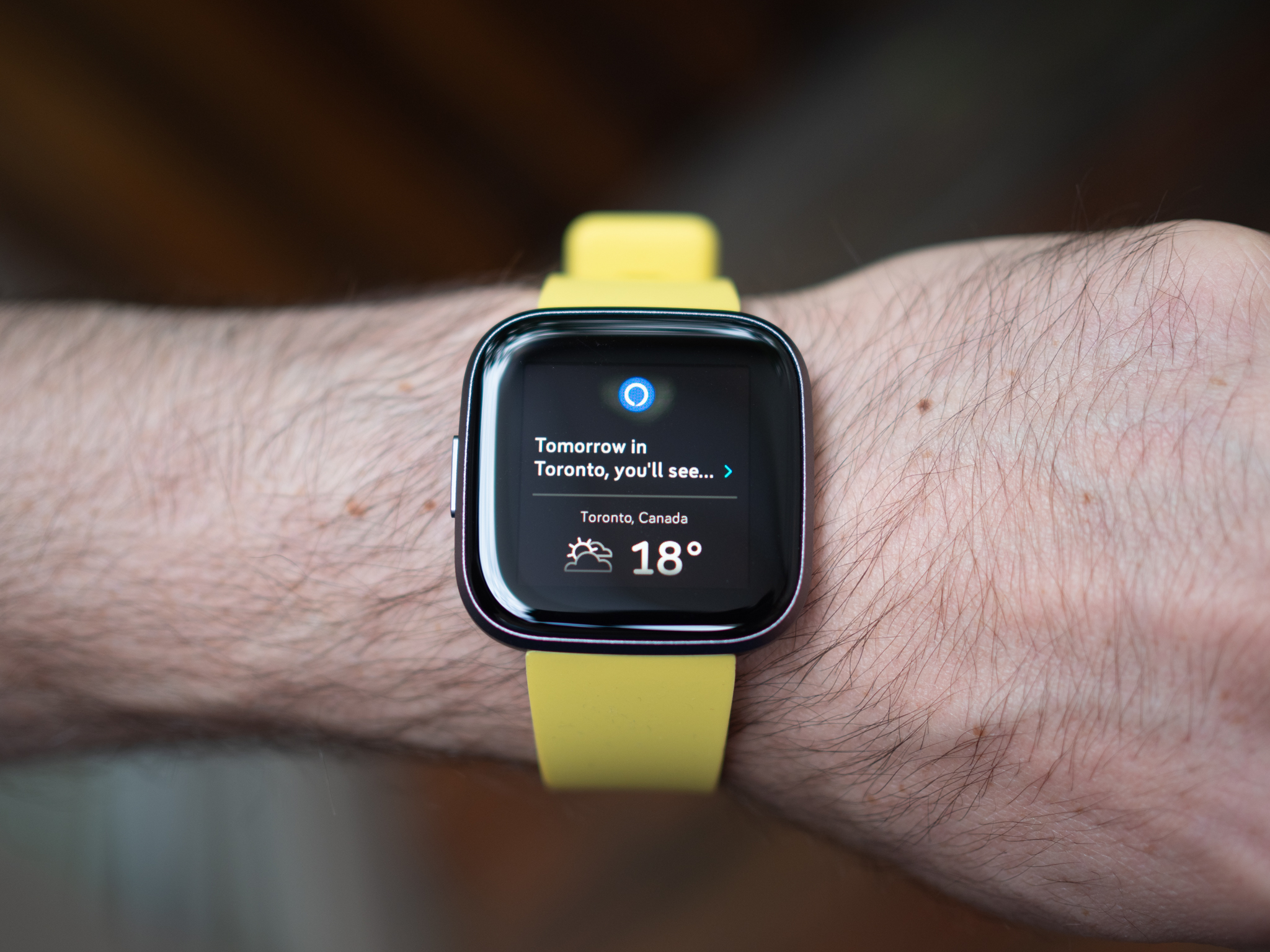 will a fitbit versa 2 work with an iphone